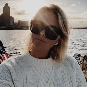 Meet your Posher, Anna